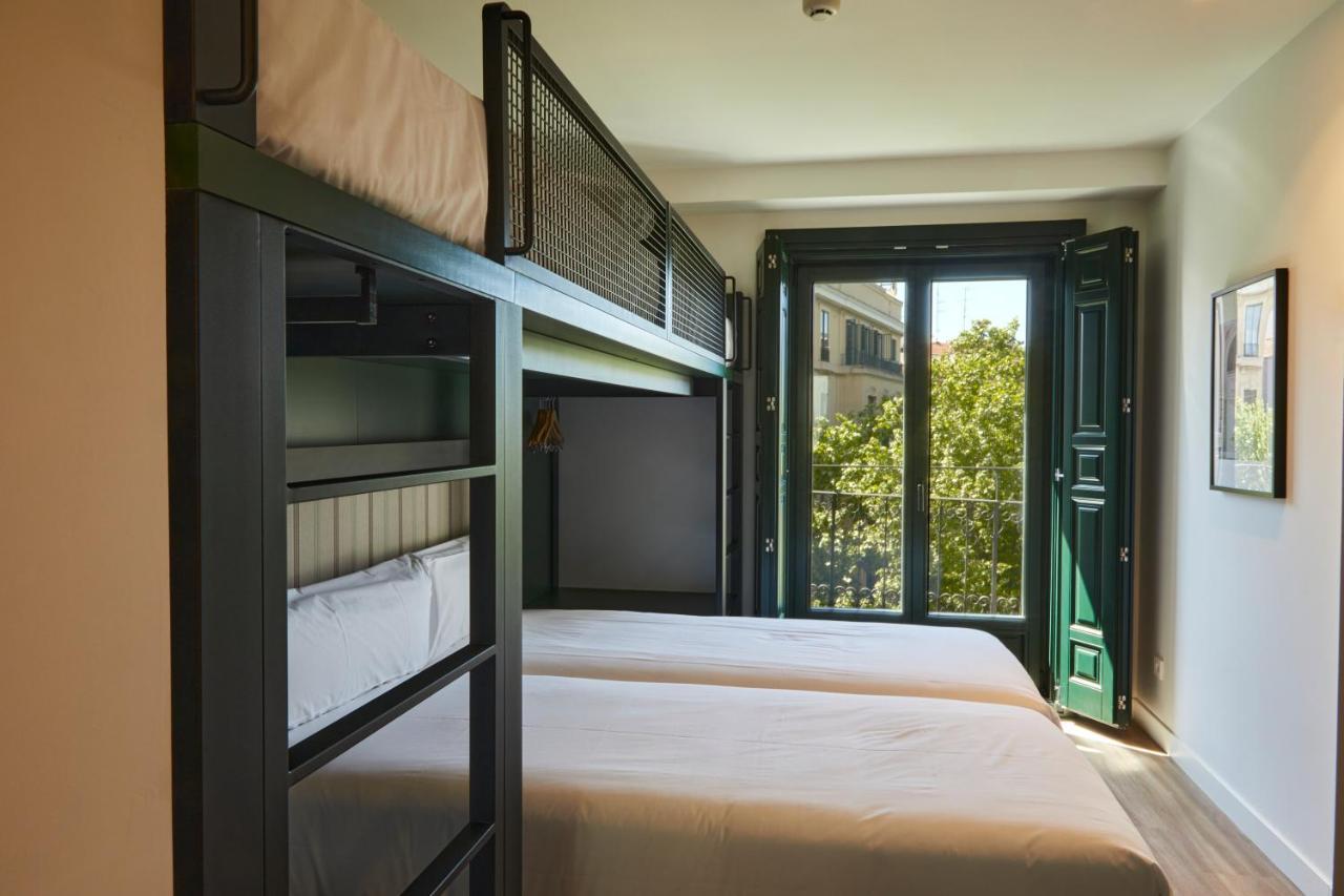 Latroupe Prado Hostel Madrid Dış mekan fotoğraf